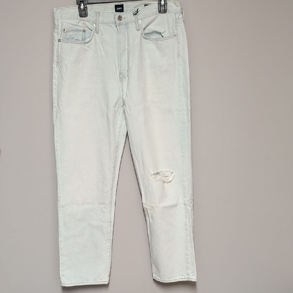 Edwin Women's Light Wash Straight Jeans